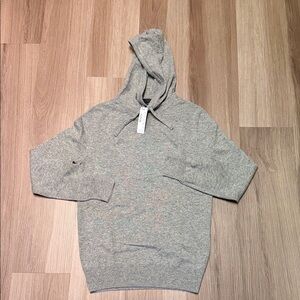 New Men’s Cashmere J. Crew Sweater